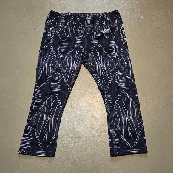 The North Face Mid Rise Printed Cropped‎ Black Leggings Women's Size Medium - Picture 1 of 4